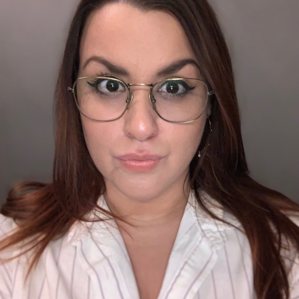 Meet your Posher, Cara